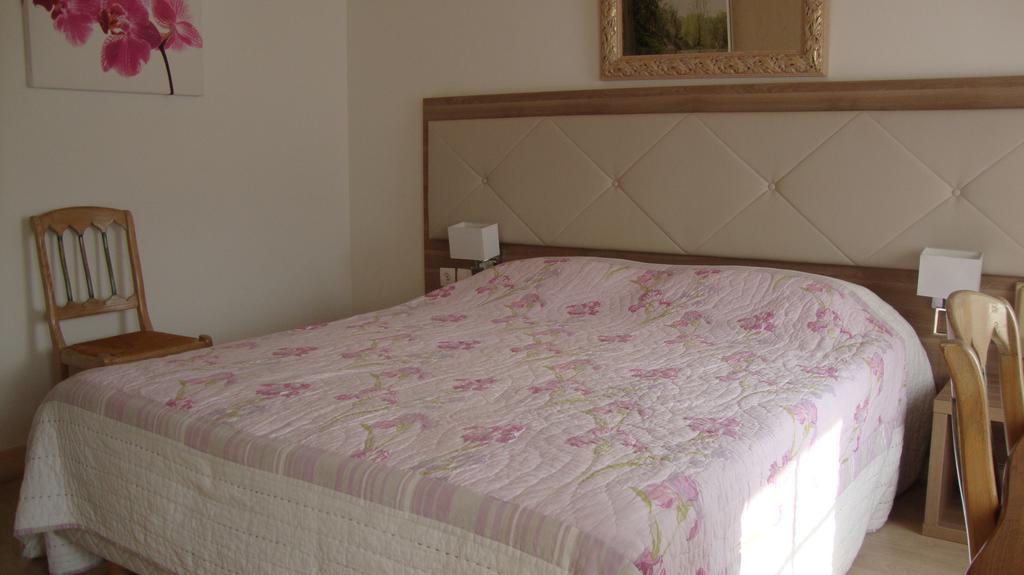Hotel Pikassaria ซาร์ ภายนอก รูปภาพ